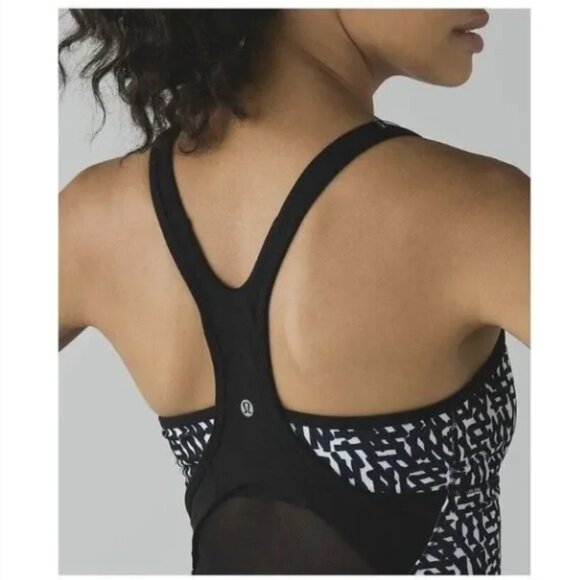 LULULEMON Crossback Tank II Net Pop Mesh Back White Black Size 4‎ Women's - Picture 3 of 9
